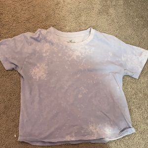 Hollister short tee shirt!! 💙🤍